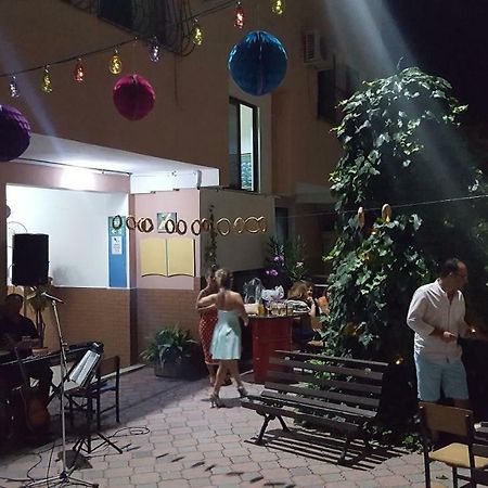 Home Hostel Shkodra Exterior foto